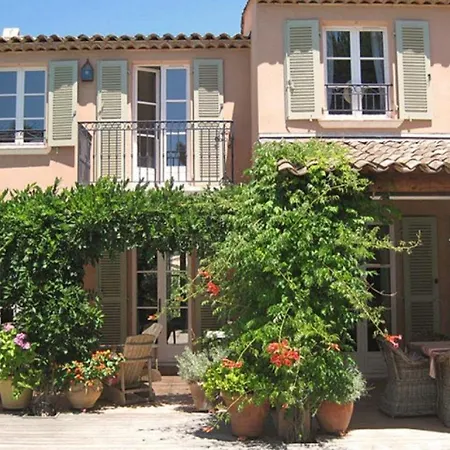 Incredible Flave In Saint-tropez,france * סן טרופז